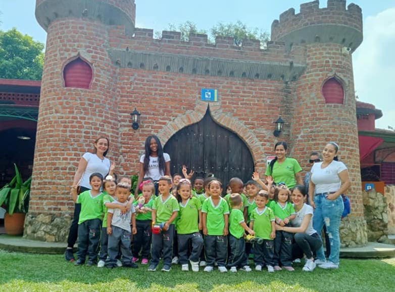 mivalledelossuenos-inicio-pagina-castillo-jardin-infantil-sur-cali